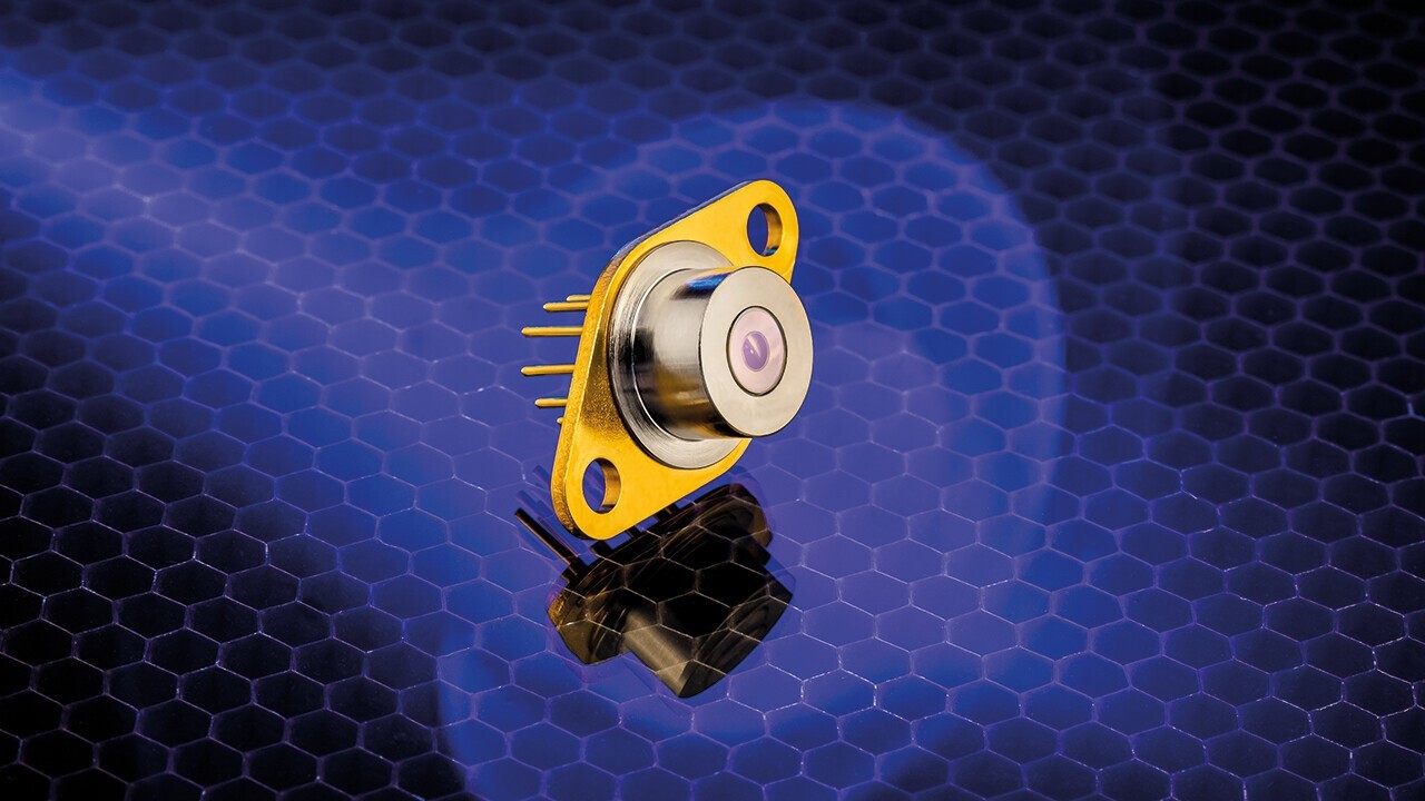 nanoplus Distributed Feedback Laser in TO66 housing with TEC and NTC, sealed with cap and AR coated window