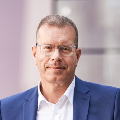 Prof. Dr. Andreas Tünnermann